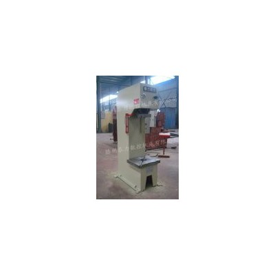滕州泰力數(shù)控化機(jī)床500T單臂油壓機(jī) 壓力機(jī) | 四柱液壓機(jī) | 龍門液壓機(jī) |折彎機(jī) | 拉伸機(jī) | 壓花機(jī)