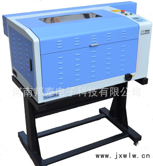 木刻畫激光雕刻機(jī) 小型激光雕刻機(jī)4060新款直銷