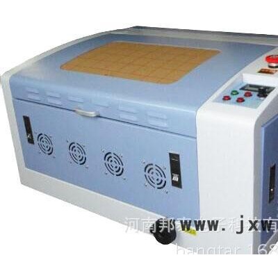 直銷高精度工藝品激光雕刻機(jī)3040皮革木工雕刻機(jī)