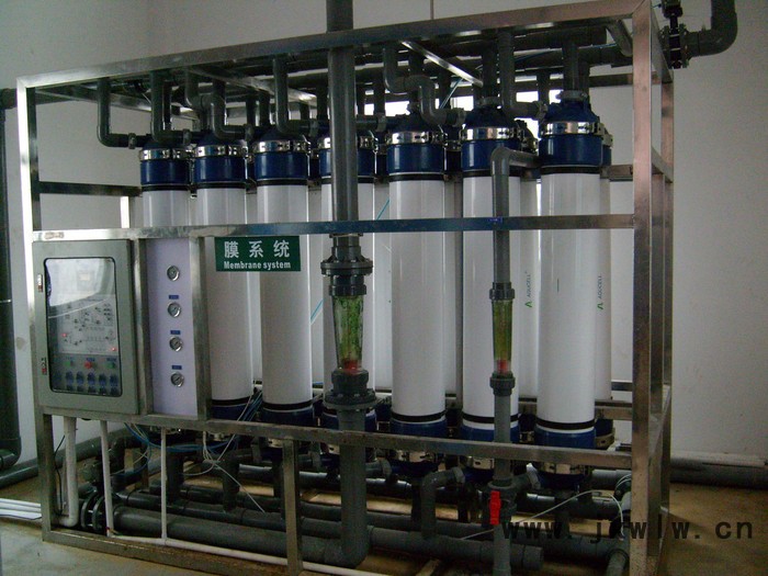 東莞市建源水有限公司專業(yè)生產(chǎn)水過(guò)濾桶、過(guò)濾設(shè)備