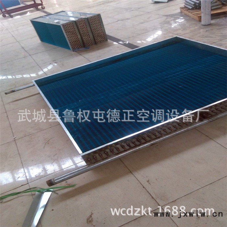 1437355473-100